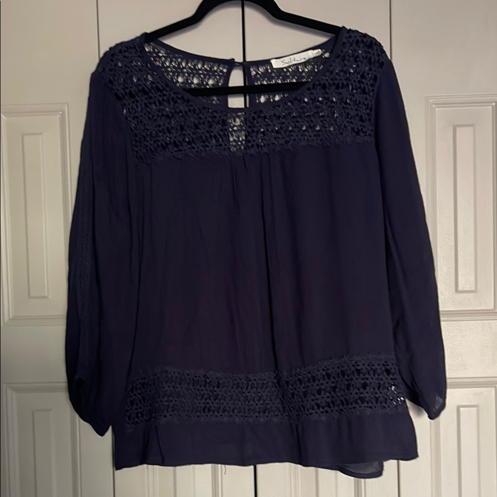 Solitaire Women's Navy Lace Detail Top